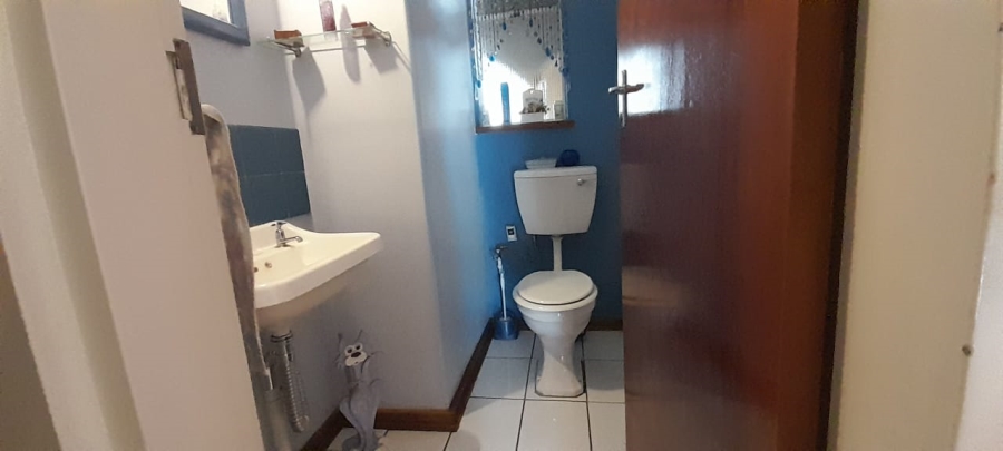 4 Bedroom Property for Sale in Irene Park North West